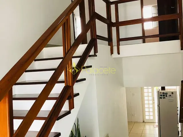 Casa com 300m² 3 quartos e 3 banheiros, à venda, no bairro Parque das Fontes em Tremembé