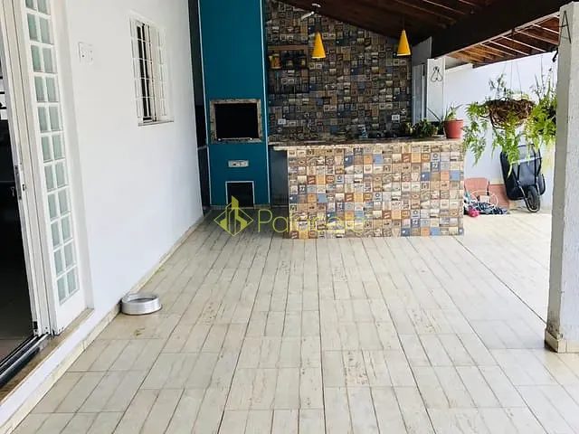 Casa com 300m² 3 quartos e 3 banheiros, à venda, no bairro Parque das Fontes em Tremembé