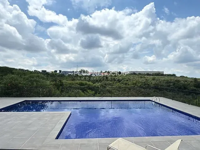 Casa 3 quartos e 2 banheiros, para alugar, no bairro Alto da Boa Vista em Sorocaba