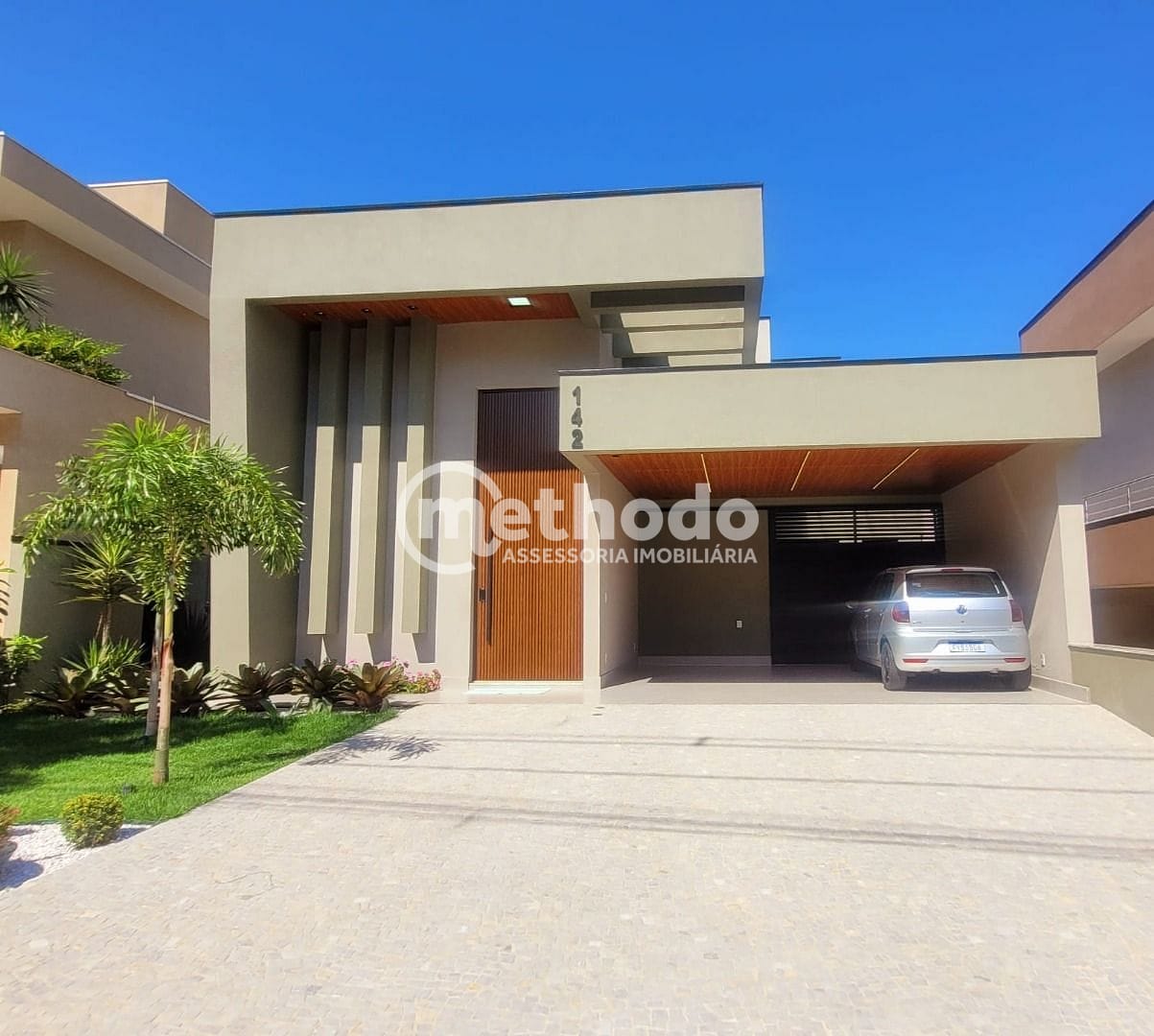 Casa, 4 quartos, 360 m² - Foto 1