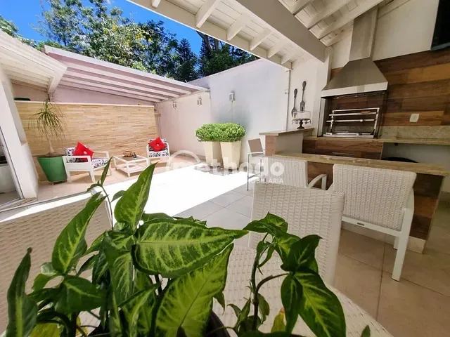 Casa com 200m² 3 quartos e 4 banheiros, à venda, no bairro Parque Taquaral em Campinas
