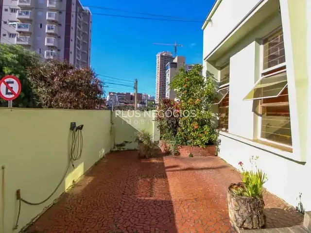Casa com 273m² 3 quartos e 3 banheiros, à venda, no bairro Jardim Faculdade em Sorocaba