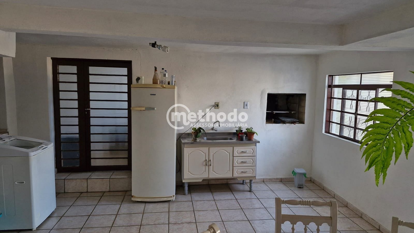 Casa, 4 quartos, 255 m² - Foto 3