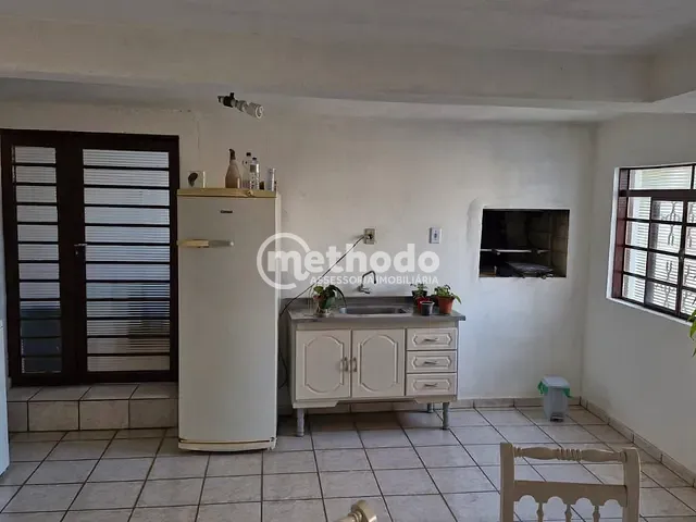 Casa com 289m² 4 quartos e 3 banheiros, à venda, no bairro Jardim Capivari em Campinas