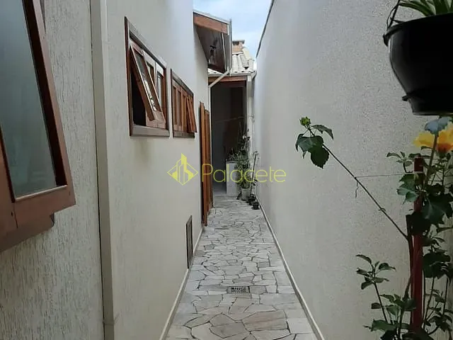 Casa com 265m² 3 quartos e 3 banheiros, à venda, no bairro Crispim em Pindamonhangaba