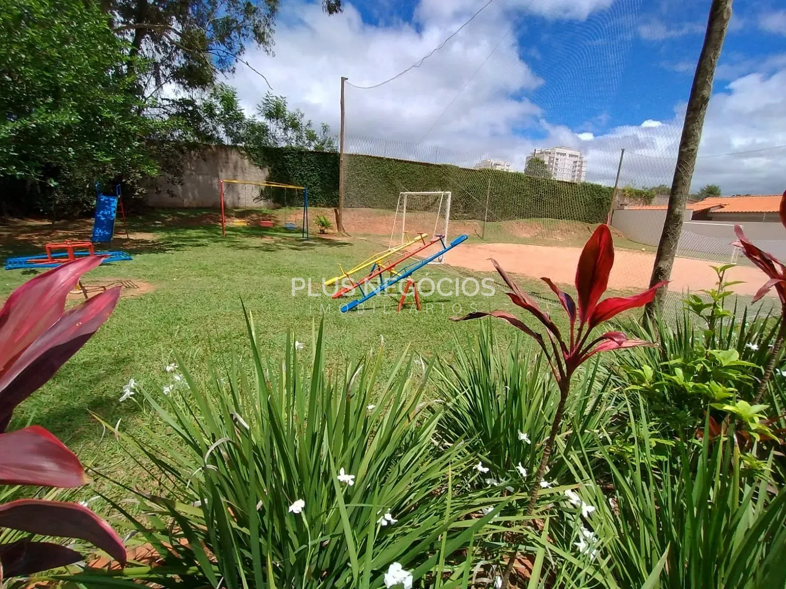 Casa, 3 quartos, 251 m² - Foto 43
