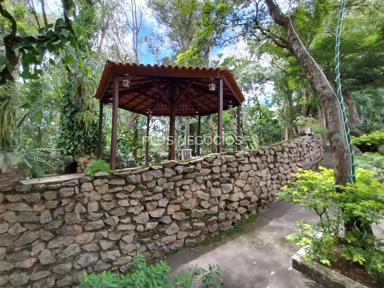 Casa, 3 quartos, 251 m² - Foto 68