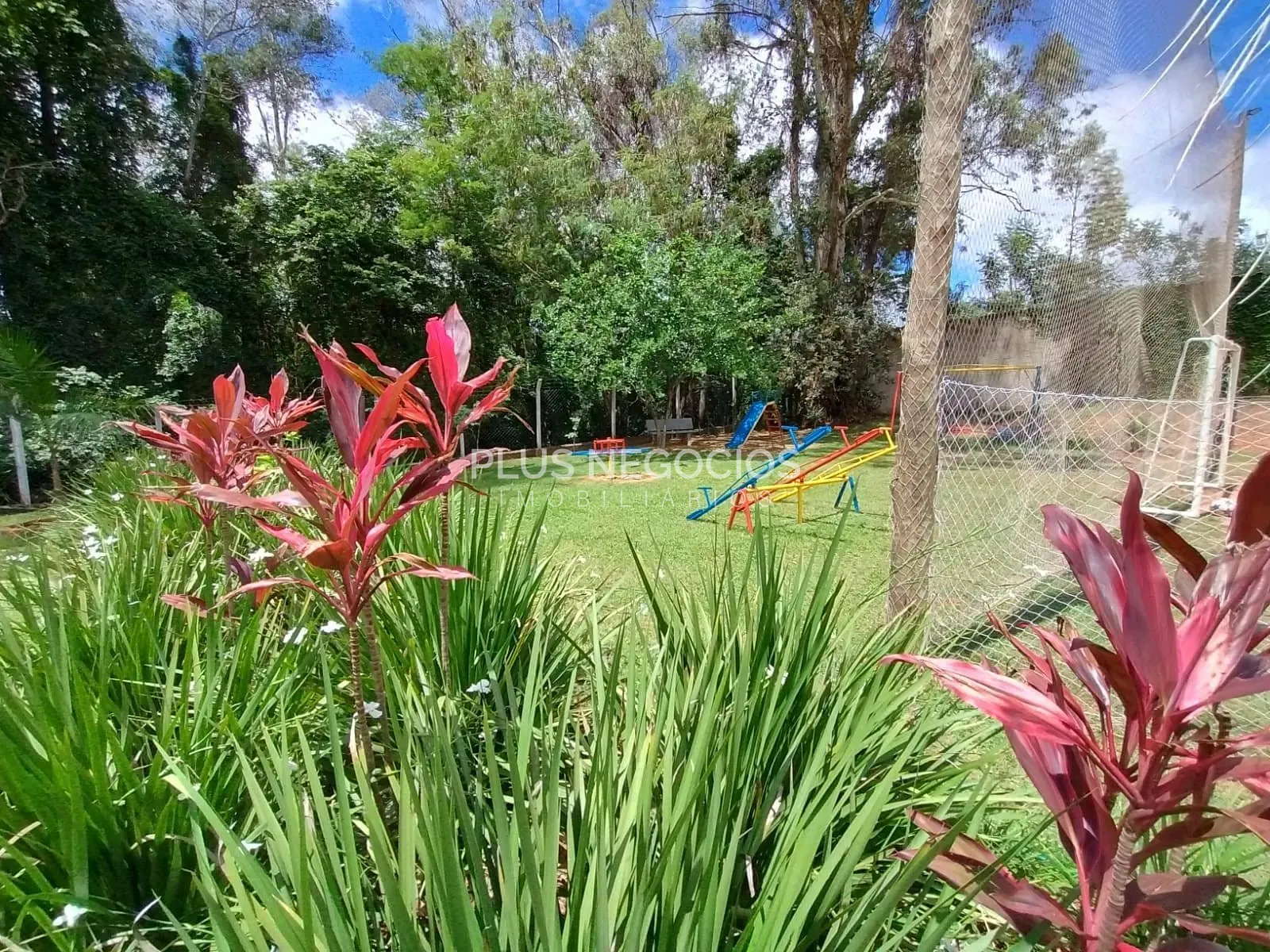 Casa, 3 quartos, 251 m² - Foto 71