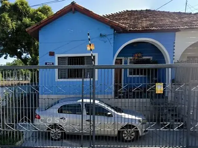 Casa com 252m² 6 quartos e 2 banheiros, à venda, no bairro Centro em Caçapava