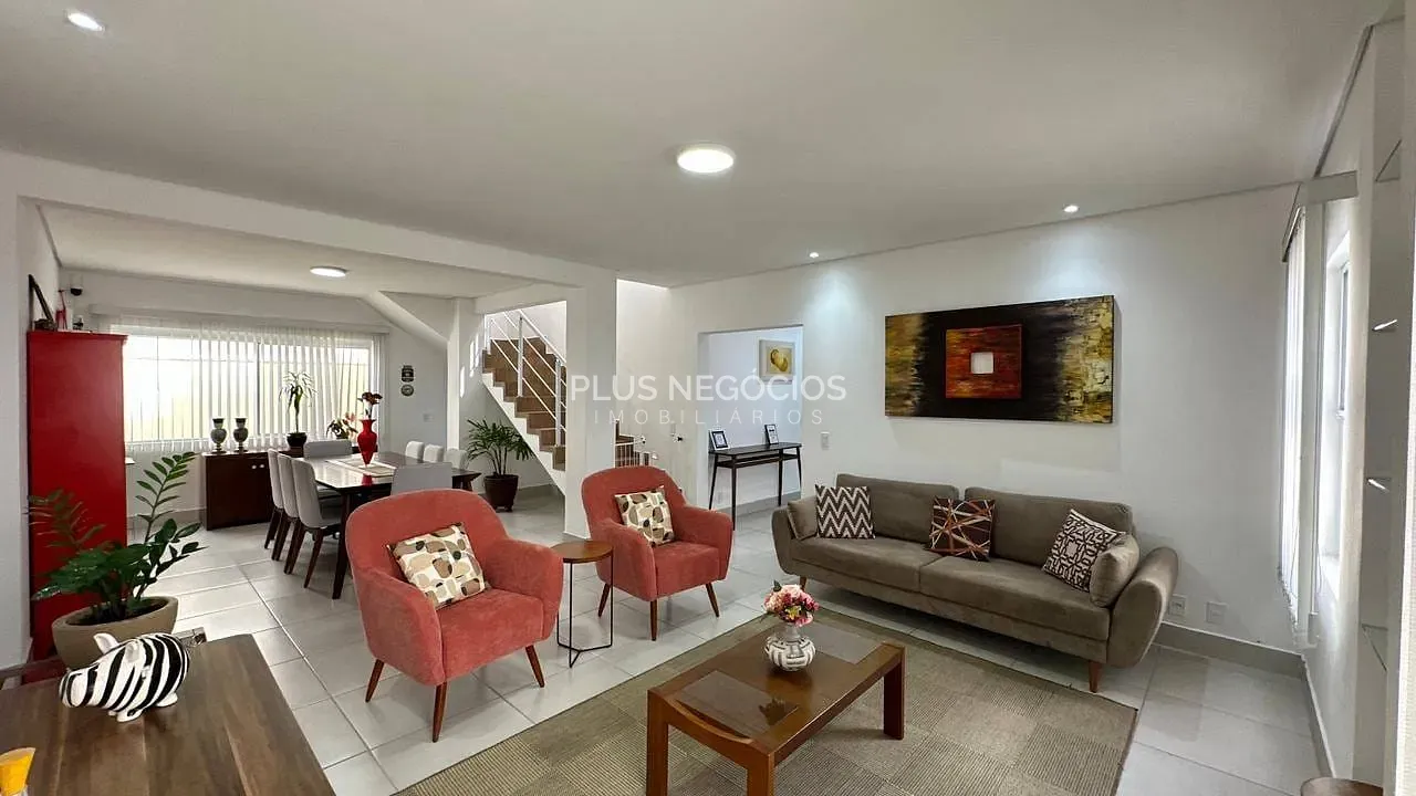 Casa, 4 quartos, 256 m² - Foto 9
