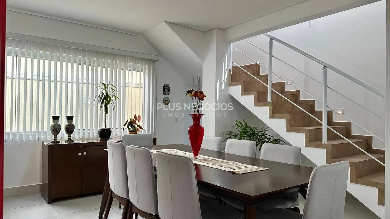 Casa, 4 quartos, 256 m² - Foto 10