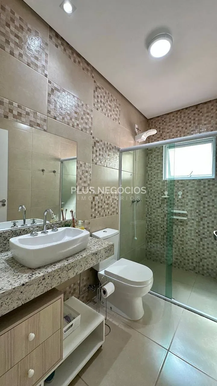 Casa, 4 quartos, 256 m² - Foto 21