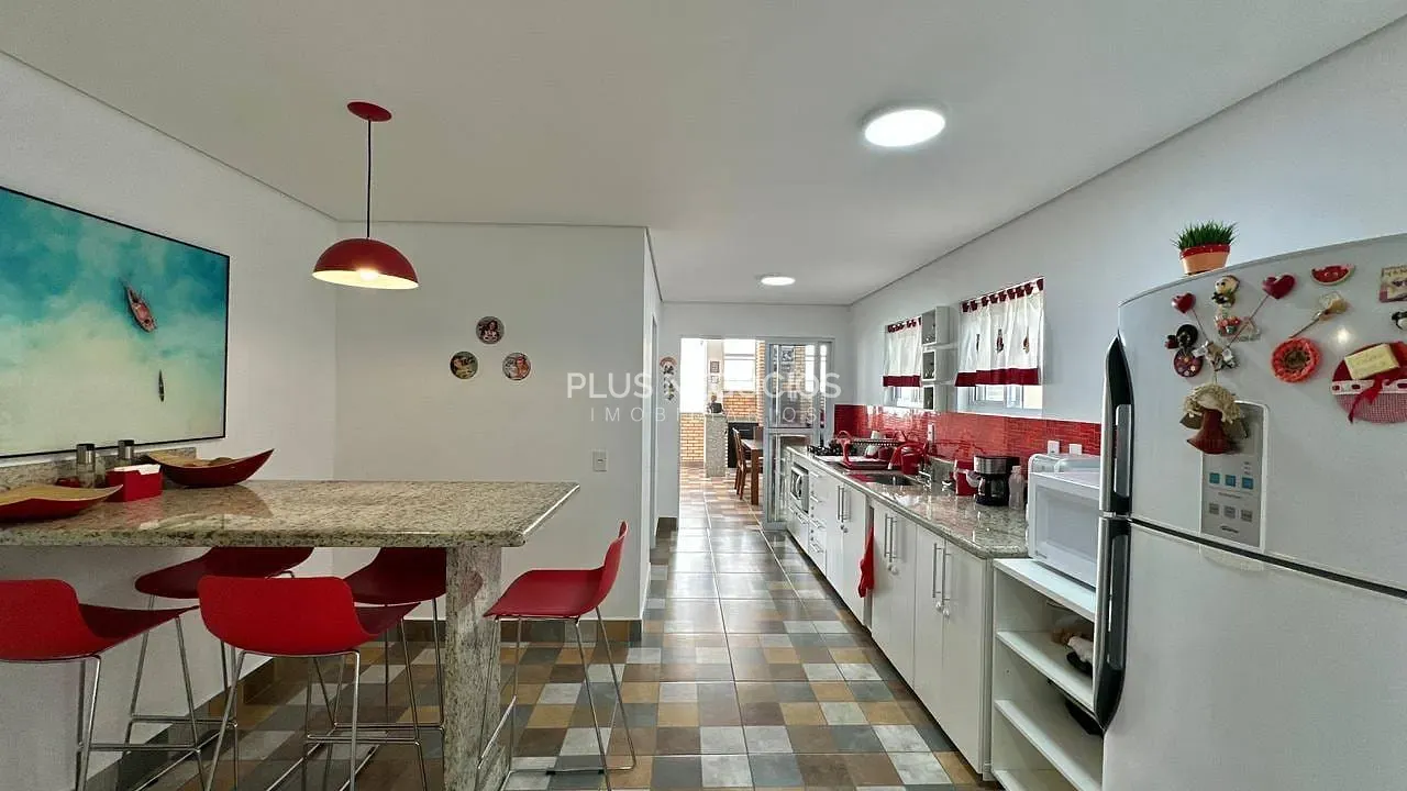 Casa, 4 quartos, 256 m² - Foto 31