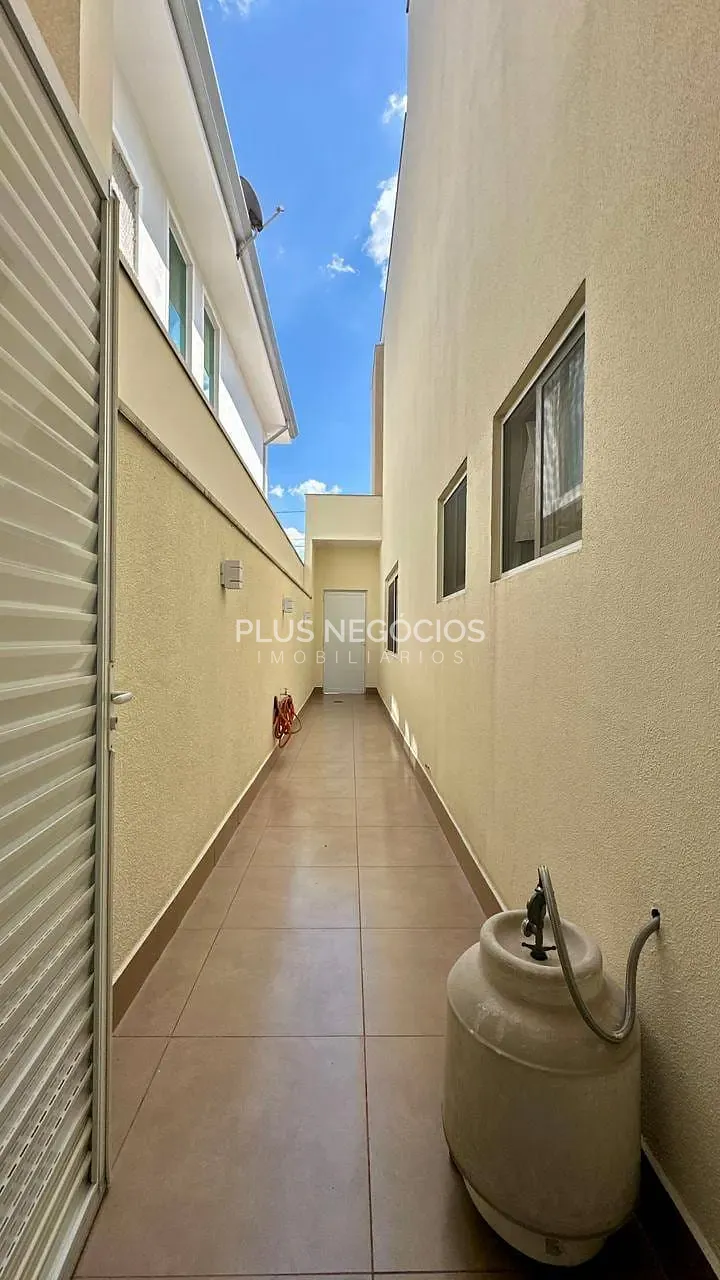 Casa, 4 quartos, 256 m² - Foto 42