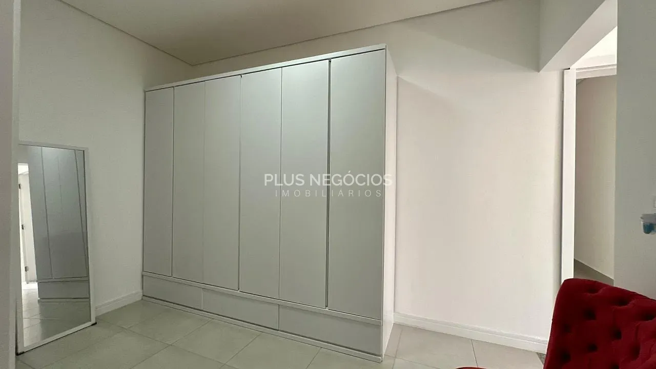 Casa, 4 quartos, 256 m² - Foto 57
