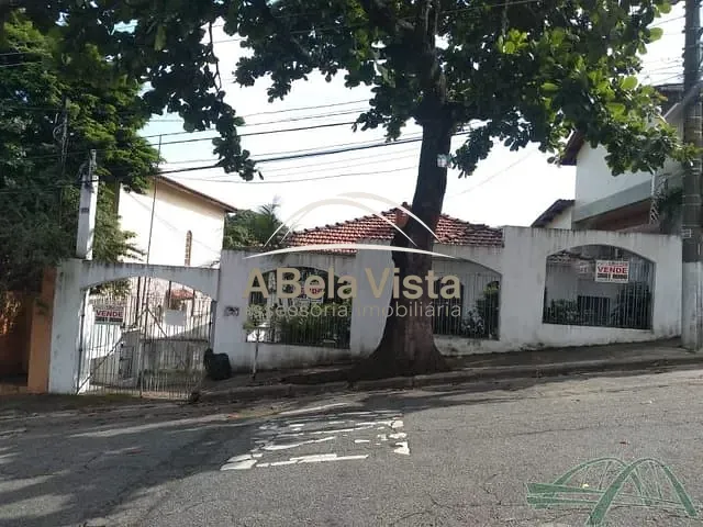 Casa com 336m² 5 quartos e 2 banheiros, à venda, no bairro JD MARISTELA em São Paulo