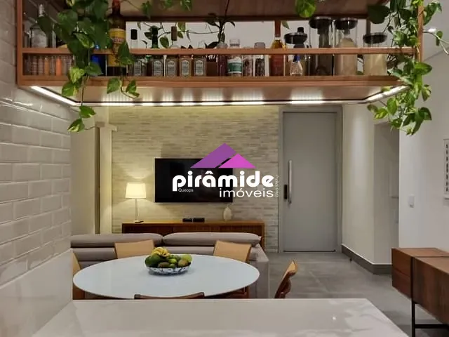 Casa com 300m² 3 quartos e 5 banheiros, à venda, no bairro Condomínio Terras do Vale em Caçapava