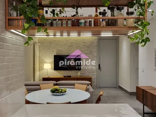Casa com 300m² 3 quartos e 5 banheiros, à venda, no bairro Condomínio Terras do Vale em Caçapava