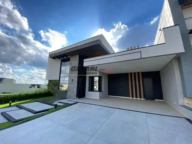 Casa com 300m² 3 quartos e 5 banheiros, à venda, no bairro Jardim Residencial Dona Maria Candida em Indaiatuba