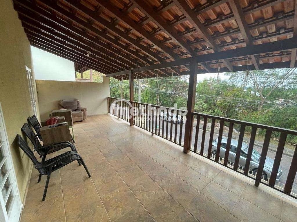 Casa, 3 quartos, 250 m² - Foto 2