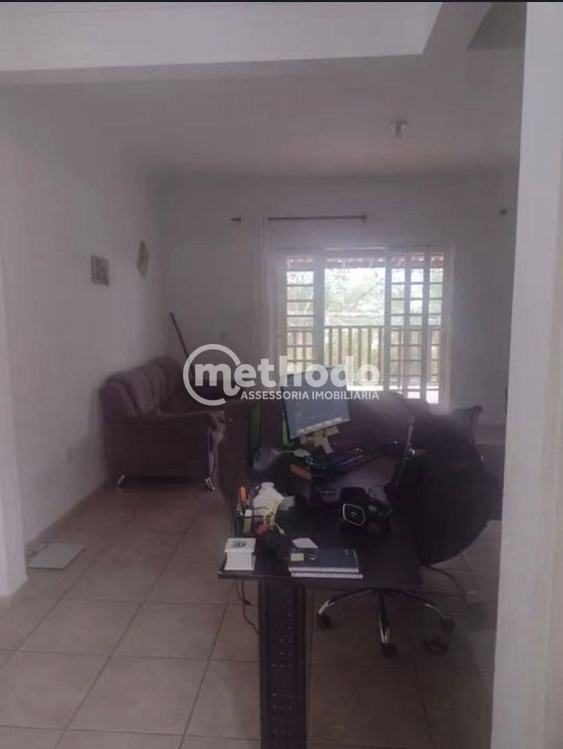 Casa, 3 quartos, 250 m² - Foto 4