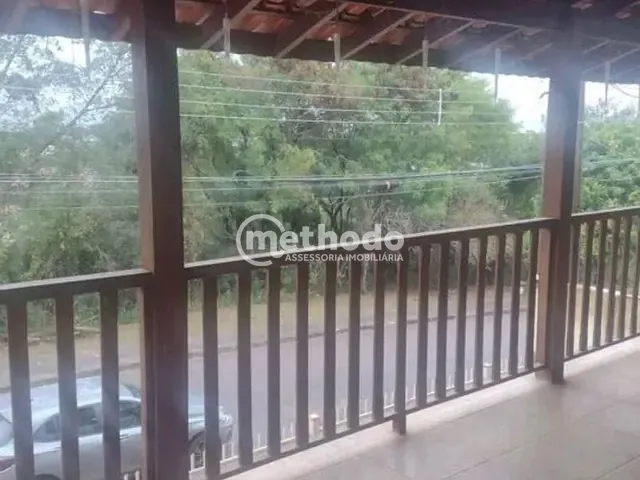 Casa com 250m² 3 quartos e 2 banheiros, à venda, no bairro Bosque em Vinhedo