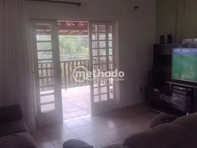 Casa com 250m² 3 quartos e 2 banheiros, à venda, no bairro Bosque em Vinhedo