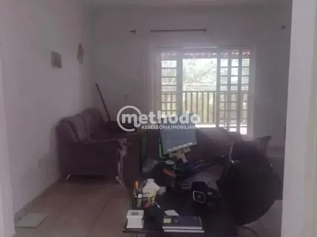 Casa com 250m² 3 quartos e 2 banheiros, à venda, no bairro Bosque em Vinhedo