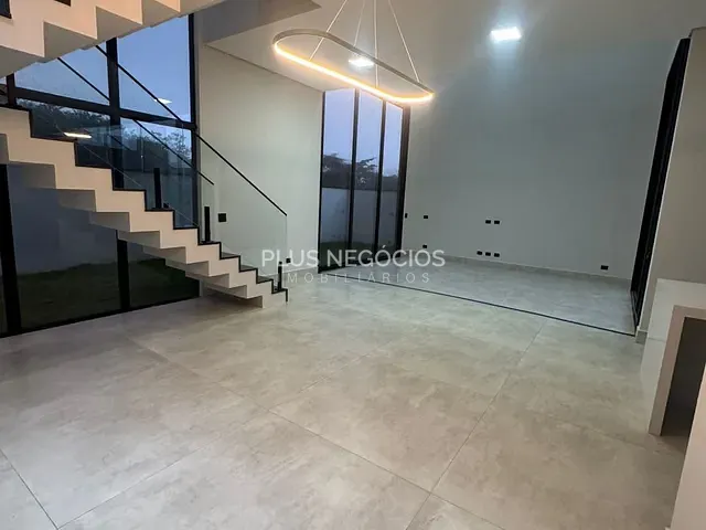 Casa com 404m² 3 quartos e 5 banheiros, à venda ou para alugar, no bairro Vila Martins em Itu