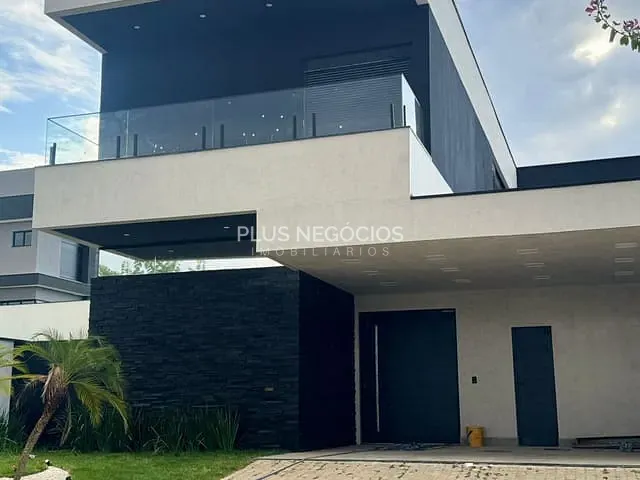 Casa com 404m² 3 quartos e 5 banheiros, à venda ou para alugar, no bairro Vila Martins em Itu
