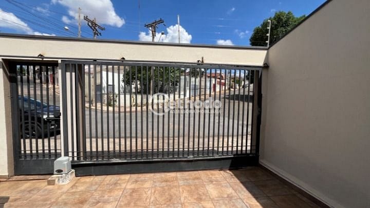 Casa, 4 quartos, 219 m² - Foto 29