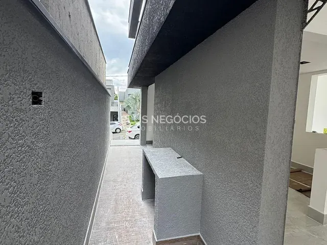 Casa com 360m² 3 quartos e 3 banheiros, à venda, no bairro Cajuru do Sul em Sorocaba