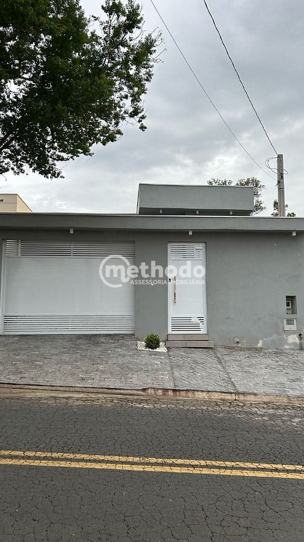 Casa, 3 quartos, 180 m² - Foto 1