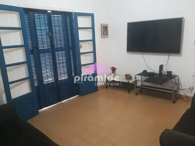 Casa com 500m² 5 quartos e 4 banheiros, à venda, no bairro Perequê-Acu em Ubatuba