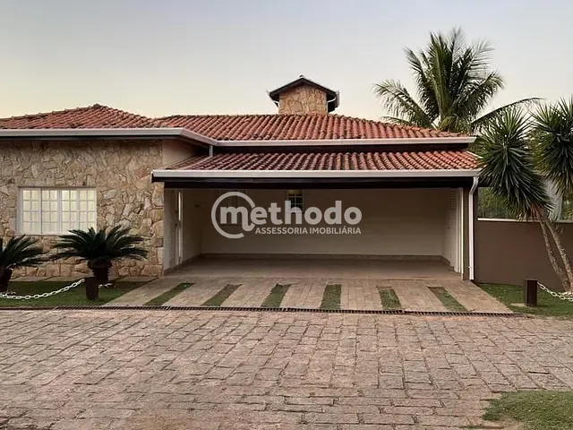 Casa com 1000m² 3 quartos e 2 banheiros, à venda, no bairro Lopes em Valinhos