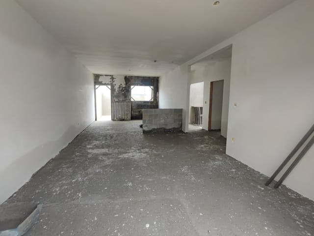 Casa com 175m² 3 quartos e 2 banheiros, à venda, no bairro Res. Santa Clara em Pindamonhangaba