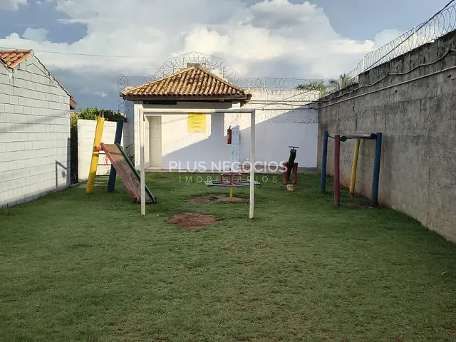 Casa 3 quartos e 2 banheiros, à venda, no bairro Recreio dos Sorocabanos em Sorocaba