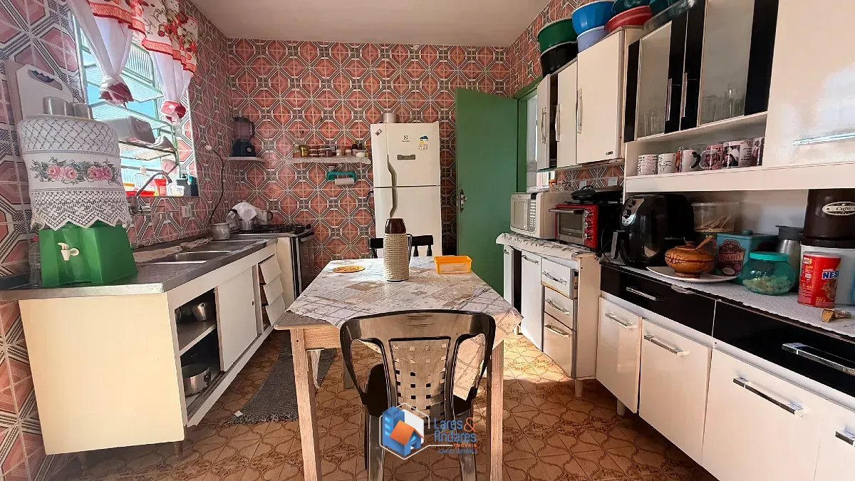 Casa, 6 quartos, 302 m² - Foto 8