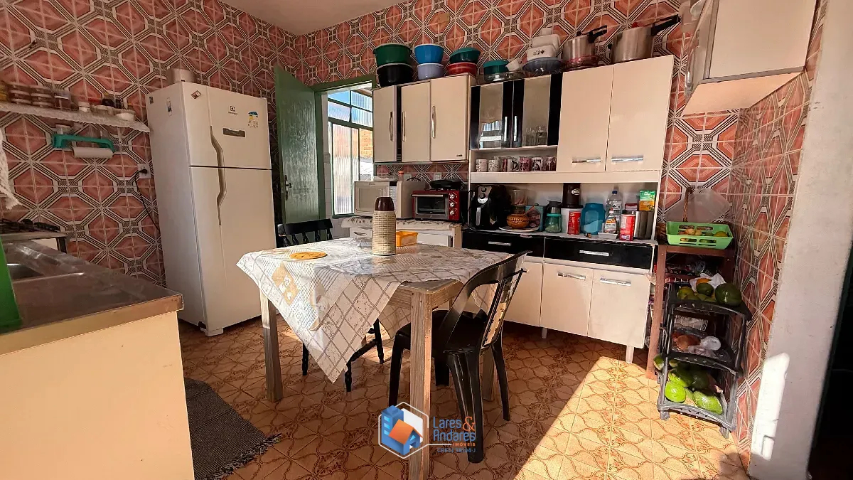 Casa, 6 quartos, 302 m² - Foto 3