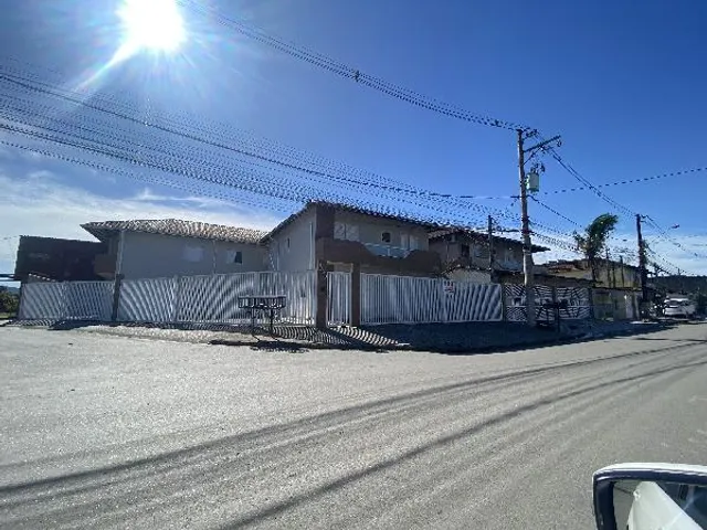 Foto do Casa - Casa à venda 2 Quartos, 1 Vaga, 49M², BALNEARIO MARACANA MIRIM, PRAIA GRANDE - SP | Imobiliária Compare
