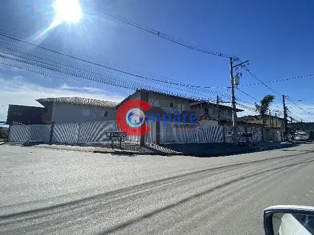 Casa com 49m² 2 quartos e 1 banheiro, à venda, no bairro BALNEARIO MARACANA MIRIM em Praia Grande