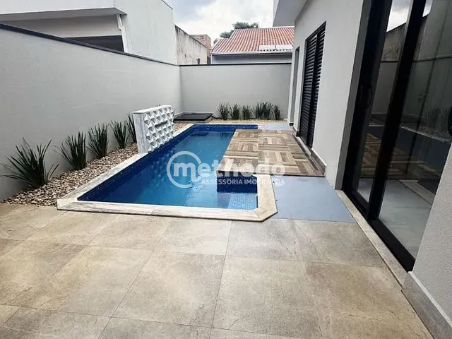Casa com 300m² 3 quartos e 5 banheiros, à venda, no bairro João Aranha em Paulínia