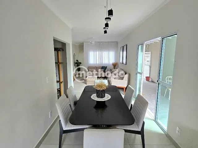 Casa com 250m² 3 quartos e 3 banheiros, à venda, no bairro Jardim Garcia em Campinas