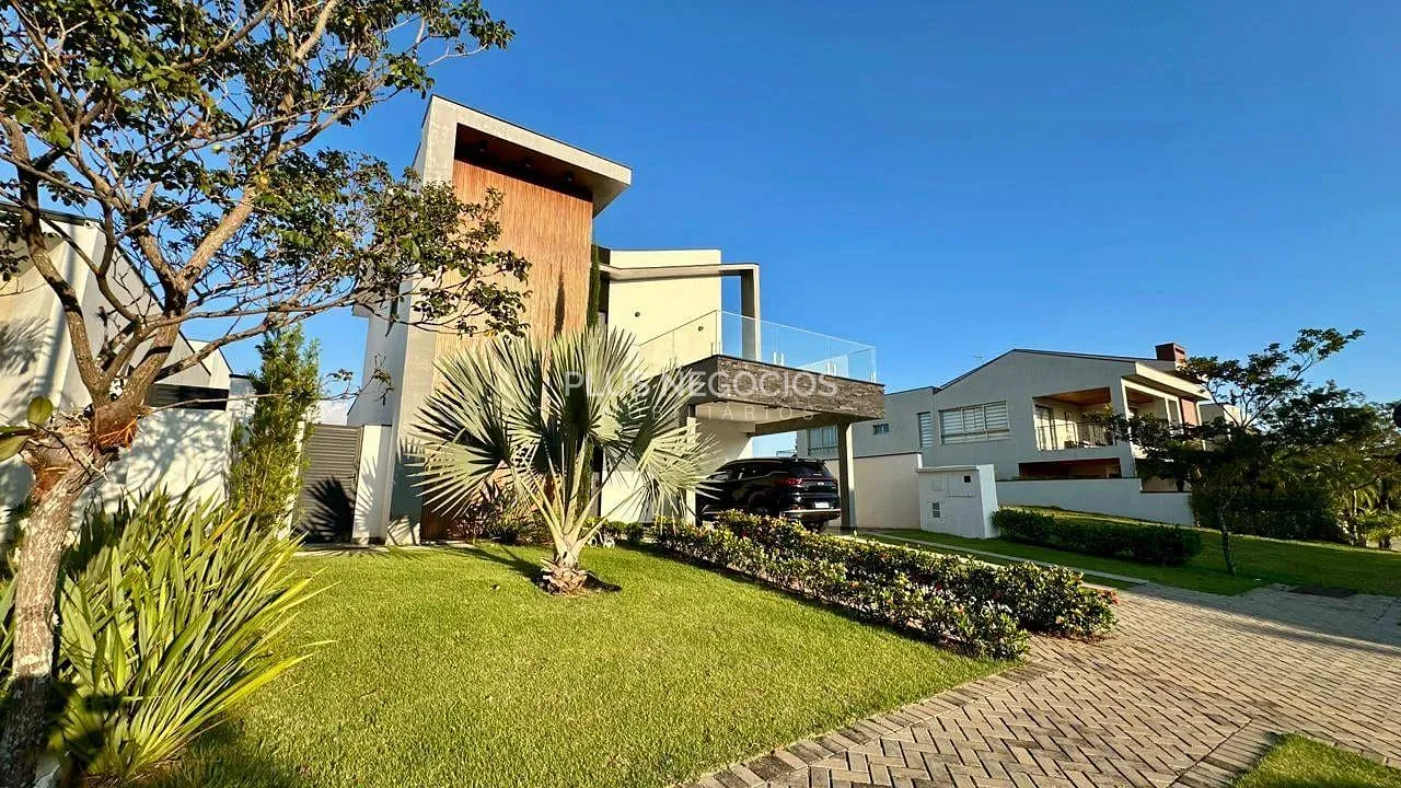 Casa, 3 quartos, 225 m² - Foto 3