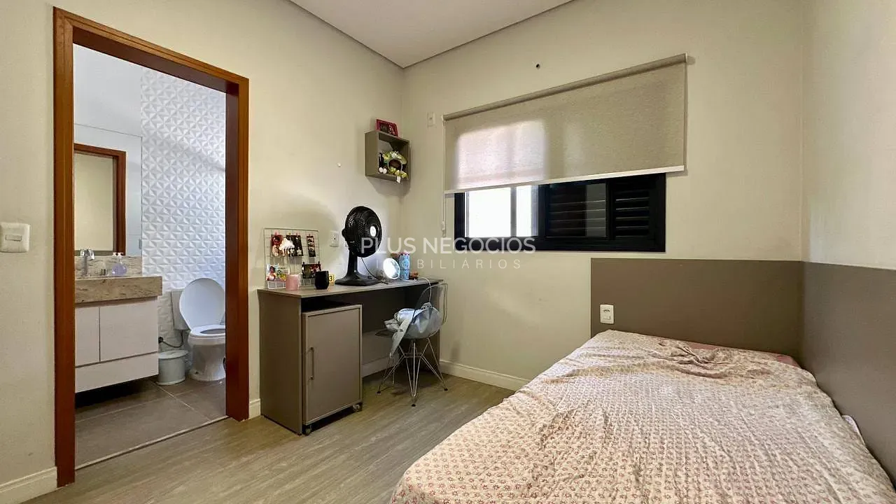Casa, 3 quartos, 225 m² - Foto 54