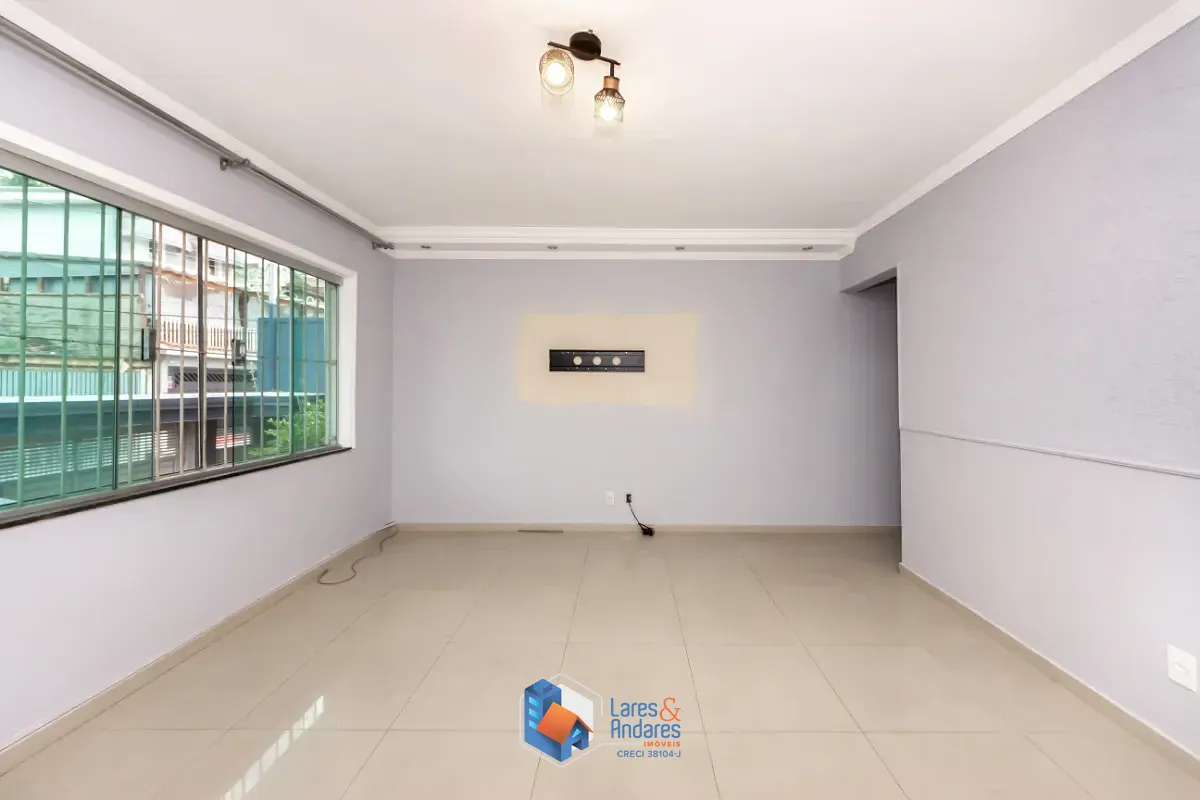 Casa, 3 quartos, 218 m² - Foto 2
