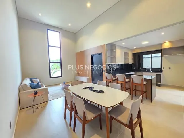 Casa com 225m² 3 quartos e 4 banheiros, à venda, no bairro Jardim Villagio Milano em Sorocaba