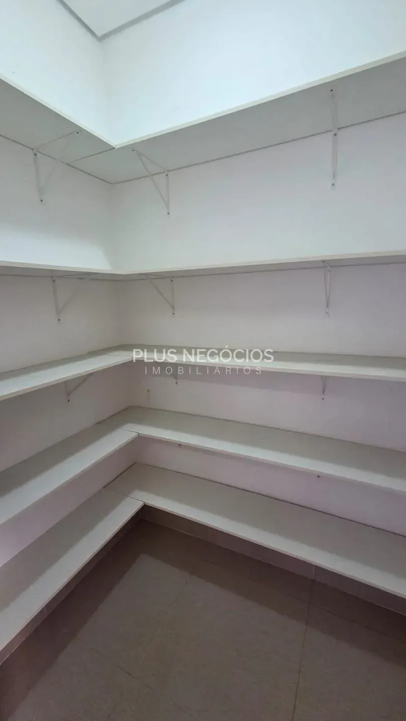 Casa, 3 quartos, 222 m² - Foto 9