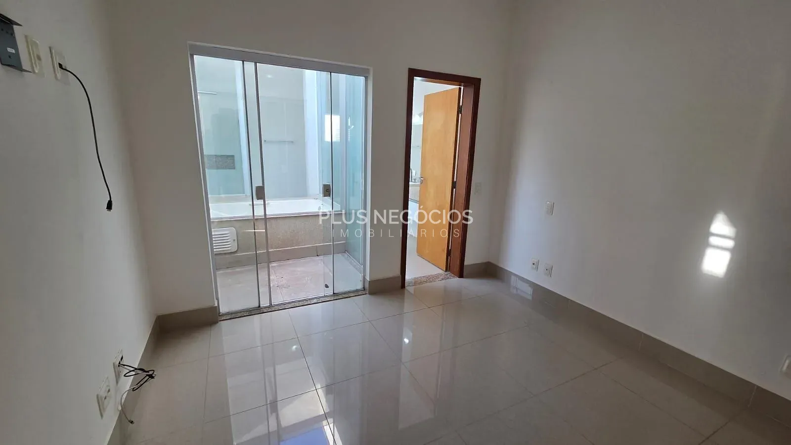 Casa, 3 quartos, 222 m² - Foto 30