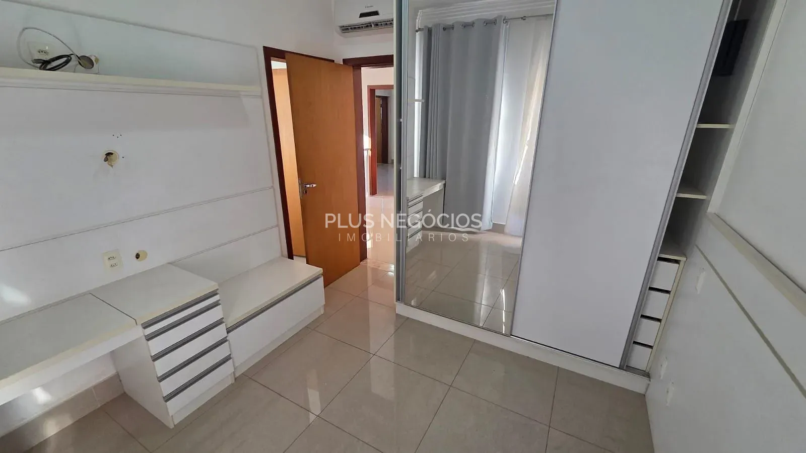 Casa, 3 quartos, 222 m² - Foto 44